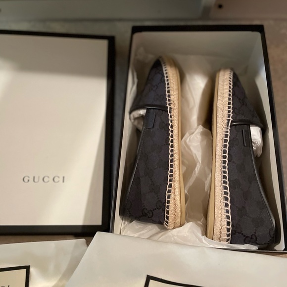 HOT SUMMER BLACK GUCCI ESPADRILLES - Picture 3 of 15